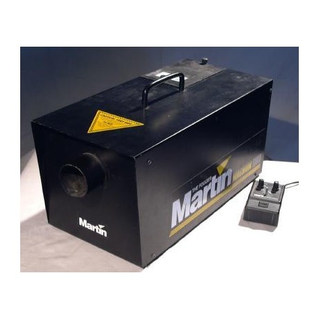 Location machine a fumée MARTIN MAGNUM 1600 + 1/3 L liquide inclus.